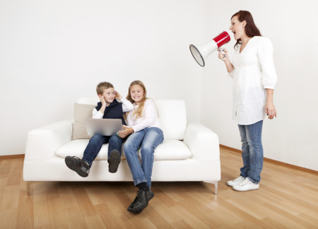 Exigir demasiado a nuestros hijos puede convertirnos en padres infelices