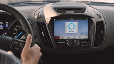 Amazon abre el software del asistente virtual Alexa a todos los fabricantes para que se cuele en nuestros coches