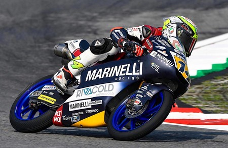 Un inspiradísimo Tony Arbolino se lleva la pole de Moto3 en el GP de Valencia