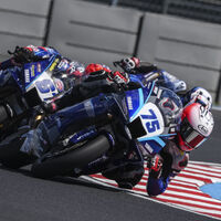 Albert Arenas lidera el triplete de Yamaha en Balaton Park y abre hueco al frente del mundial de Supersport 