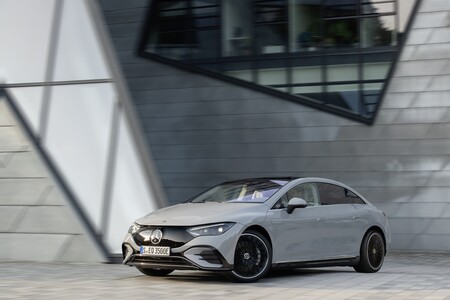 Mercedes Benz Eqe 2022 021