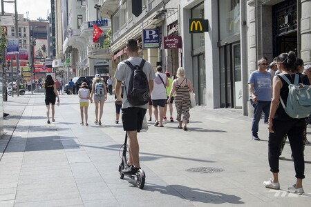 La Fiscalía pide 6.000 euros de multa a un conductor por circular con un patinete eléctrico 'fake' que alcanzaba los 55 km/h