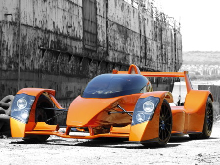 Fallece en Londres Angad Paul, creador del Caparo T1