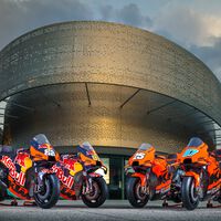 KTM y el Tech3 presentan sus motos oficiales para la temporada 2022 de MotoGP
