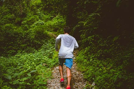 Deporte y calor no son incompatibles: estas son las precauciones que debes tomar para entrenar con seguridad durante la ola de calor