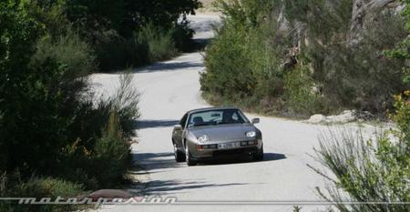 Porsche 928