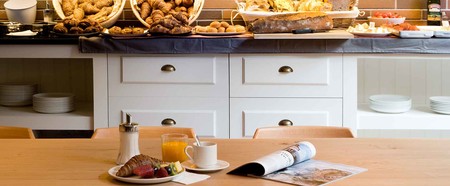 Hotel Praktik Bakery 5