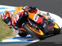 Ni Lorenzo, ni Dovizioso. Aoyama logra la pole en casa