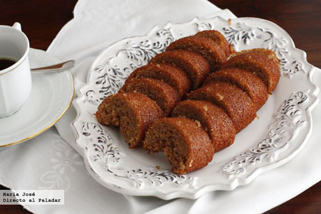 Bizcocho fácil de miel y canela. Receta