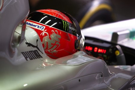 Michael Schumacher y Mercedes dan un primer aviso