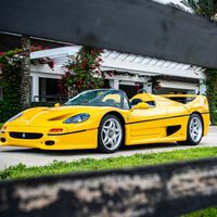 El Ferrari F50 se ha pasado 30 años a la sombra de su predecesor, el F40. Ahora, el tiempo lo está poniendo en el sitio que se merece