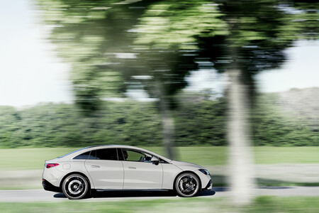 Mercedes-Benz EQE 7