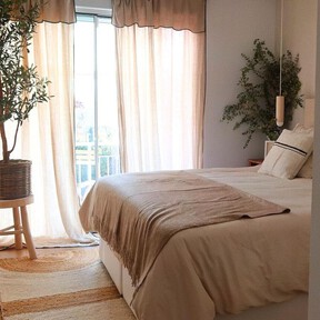 Ikea firma un precioso banco de almacenaje verde oliva ideal para añadir personalidad al dormitorio (o al recibidor) 