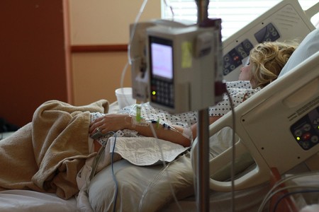 ¿Por qué morían tantas mujeres en el parto incluso en los mejores hospitales?