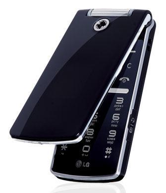 LG KF305 da la cara en la madre Rusia
