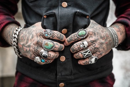 Llevar tatuajes podría tener efectos adversos en la salud en función de la tinta