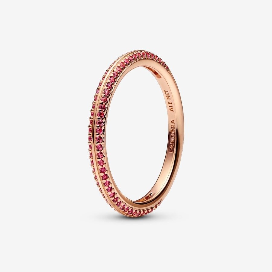 Anillo Rojo en Pavé Pandora ME
Recubrimiento en oro rosa de 14k