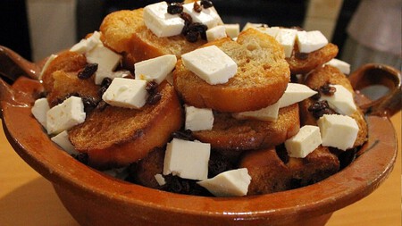 Cómo hacer capirotada con solo 7 ingredientes, con la receta y tips del Chef Oropeza para Cuaresma 