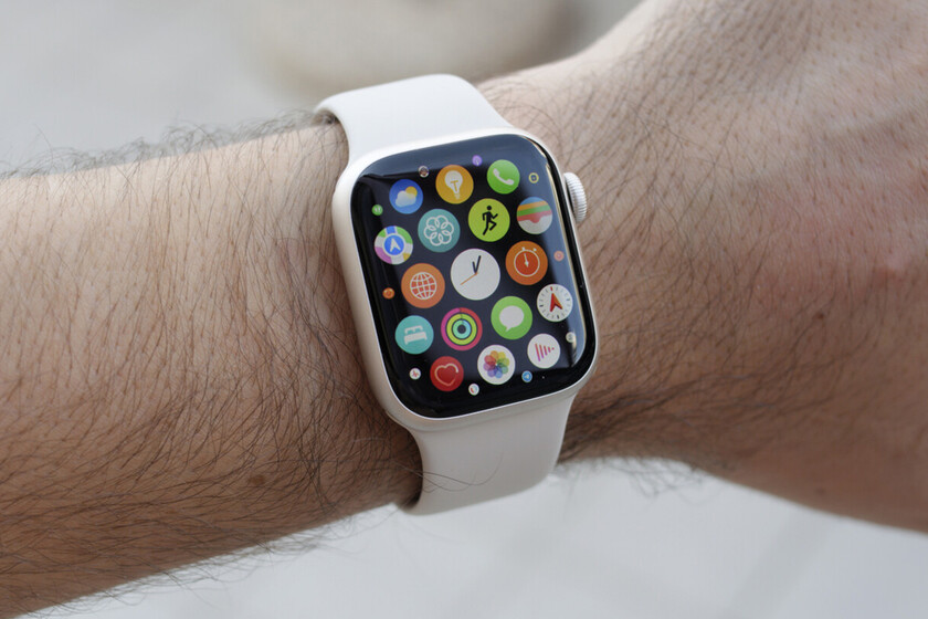 https://www.compradiccion.com/smartwatches-y-wearables/no-tienes-que-esperar-al-black-friday-para-consegura-apple-watch-series-8-esta-barato-que-nunca- Amazon