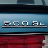 En 1982 alguien se obsesionó de forma enfermiza con un Mercedes-Benz 500 SL: en 43 años no lo ha conducido ni un solo kilómetro