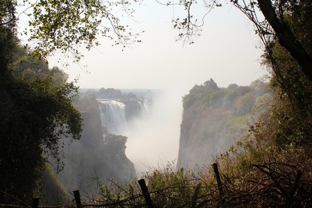 Compañeros de ruta: de barrios musulmanes, desiertos, cataratas y grutas