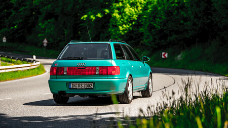 Audi RS2