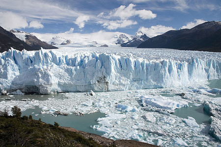 2005