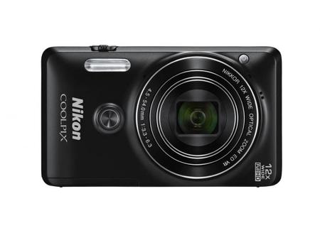 Nikon Coolpix S6900, toda la información de la nueva compacta perfecta para autorretratos