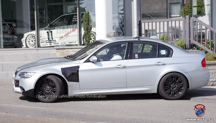 BMW M3 E90