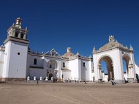 La Basílica de Nuestra Señora de Copacabana, en Bolivia