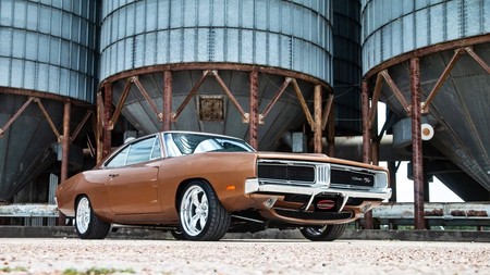 ¿Aberración o genialidad? Este Dodge Charger R/T de 1969 se ha comido un motor 6.2 Hellcat de 717 CV