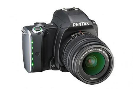 La Pentax K-S1 es un hecho: se han filtrado las primeras fotografías de la nueva DSLR