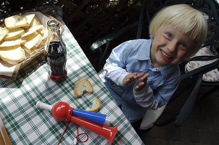 Consumir demasiada sal también aumenta el riesgo de obesidad infantil