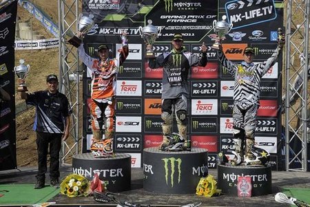 Podium MX1