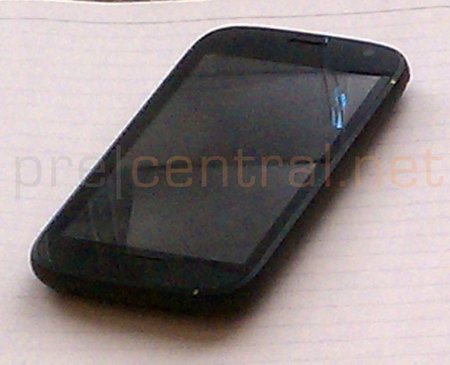 ¿El primer teléfono webOS sin teclado QWERTY?