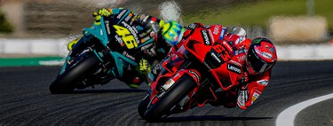 ¡Histórico! Pecco Bagnaia lidera el primer triplete de Ducati en MotoGP en la despedida de Valentino Rossi