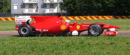 Ferrari estrena el F10B en Fiorano