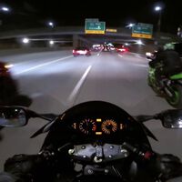 El récord de multa más alta en moto tiene nuevo aspirante. ¿El motivo? Grabarse en la autovía a 280 km/h