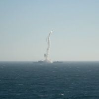 Rusia ha lanzado su misil hipersónico Zircon a las puertas de la OTAN. Y lo ha acompañado con un vídeo para que no haya dudas