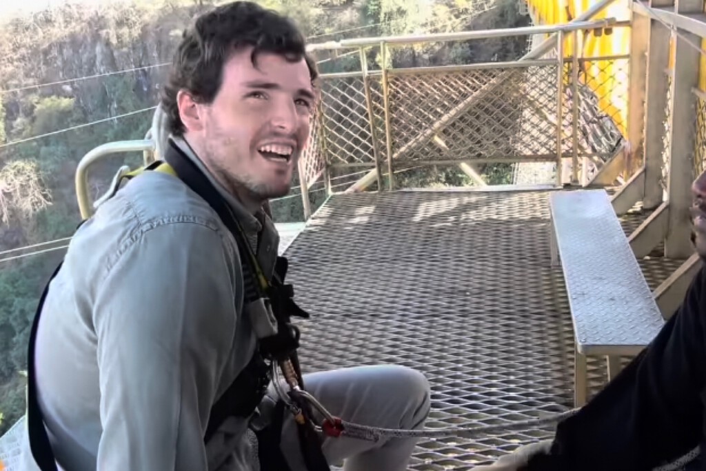 Íñigo Onieva se lanza al vacío en Sudáfrica: el puenting que no se atrevió a hacer Tamara