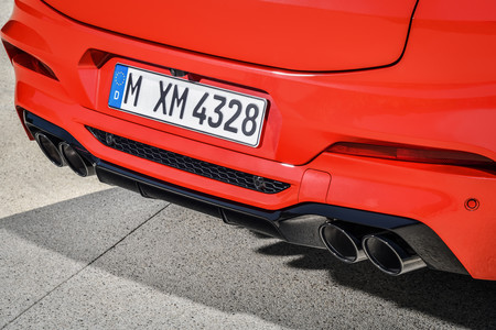 BMW X4 M Competition salidas escape