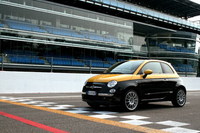 Fiat 500 por Aznom: lujo y estilo en dos colores