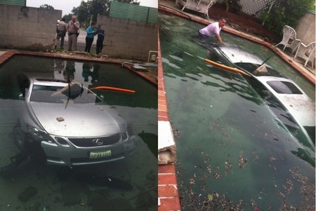 Lexus GS en la piscina