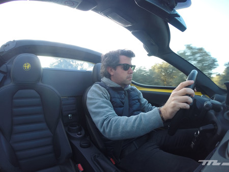 Alfa Romeo 4C Spider 38