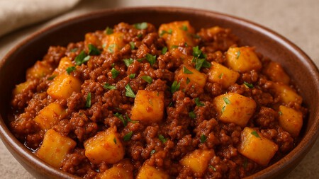 Carne molida con papas: la receta fácil y deliciosa que esconde un ingrediente sorpresa para potenciar el sabor