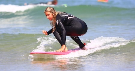 Aprende a hacer Surf en el mar Cantábrico por 25 euros