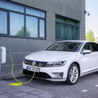 Volkswagen Passat GTE, el híbrido plug-in que no quiere que lo compres por ecológico, sino por deportivo