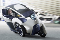 Toyota i-Road, un triciclo eléctrico para el día a día