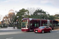Mazda probará en Japón un sistema de comunicación entre coches y tranvías