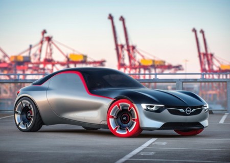 Opel GT Concept, el simpático tracción trasera que Opel debería producir